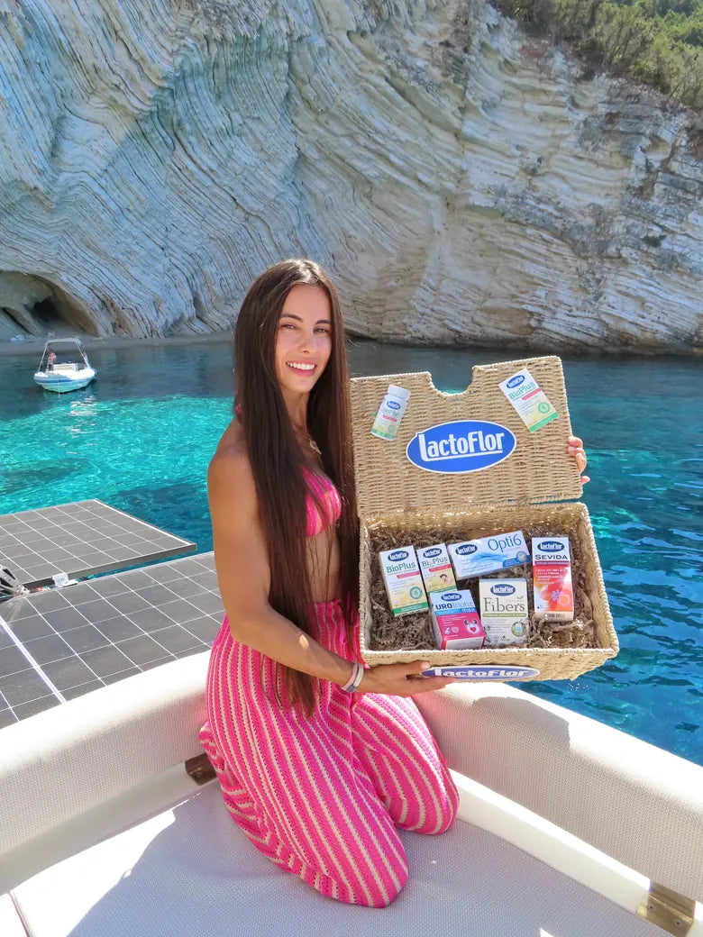 Михаела с кошницата с имунитет на Lactoflor